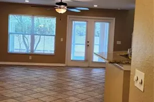 2914 Royal Tuscan Ln, Valrico, FL 33594 - Photo 4