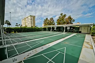 4750 Cove Cir, Saint Petersburg, FL 33708 - Photo 44