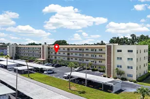 5705 80th St N, Saint Petersburg, FL 33709 - Photo 1