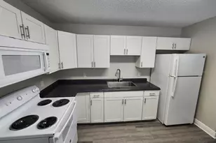 1209 62nd Ave E, Bradenton, FL 34203 - Photo 4