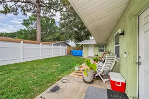 906/908 Lake Palms Dr, Largo, FL 33771 - Photo 16