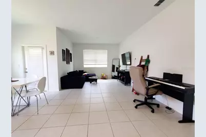 10268 Trumpet Honeysuckle Way, San Antonio, FL 33576 - Photo 14