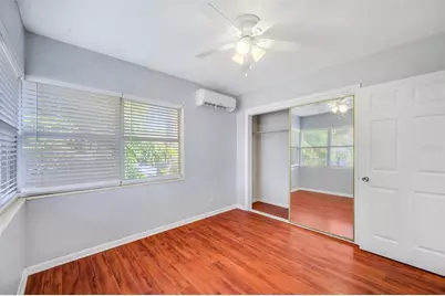 1070 S Clearview Ave #10, Tampa, FL 33629 - Photo 4