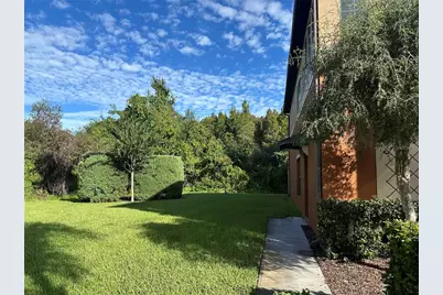 30117 N Mossbank Drive, Wesley Chapel, FL 33543 - Photo 2