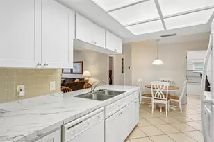 10735 Buckfield Dr, Port Richey, FL 34668 - Photo 18