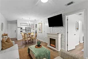 4506 S Oak Dr, Tampa, FL 33611 - Photo 8
