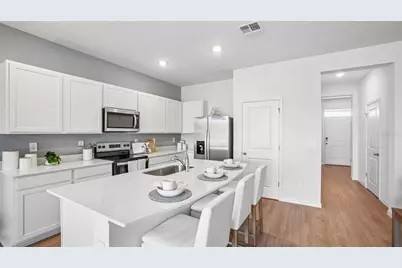 8025 Wildlife Haven Street, Tampa, FL 33625 - Photo 10