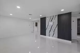 4853 Rosedale Ln, Holiday, FL 34690 - Photo 2