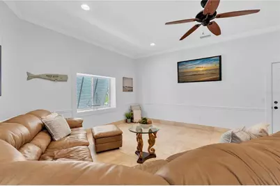 16102 4th Street E, Redington Beach, FL 33708 - Photo 30