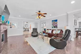 16102 4th St E, Redington Beach, FL 33708 - Photo 8