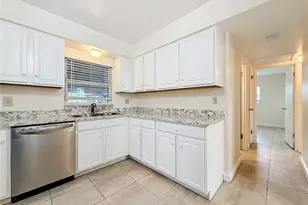 6430 83rd Ave N, Pinellas Park, FL 33781 - Photo 10