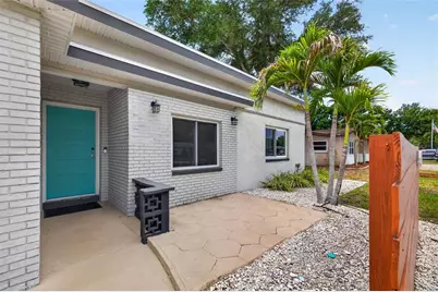 5810 20th Avenue S, Saint Petersburg, FL 33707 - Photo 4
