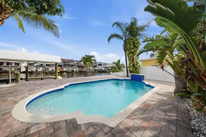 8722 Palisades Drive, Tampa, FL 33615 - Photo 38