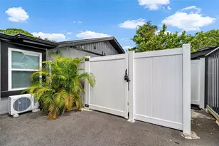 1305 29th St W, Bradenton, FL 34205 - Photo 44
