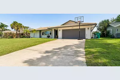 13901 88th Terrace, Seminole, FL 33776 - Photo 2