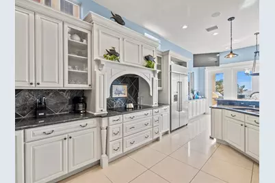9550 W Gulf Boulevard, Treasure Island, FL 33706 - Photo 20