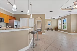 2717 Via Cipriani, Clearwater, FL 33764 - Photo 14