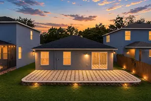 5217 Mango Fruit St, Seffner, FL 33584 - Photo 4