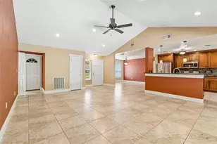 15109 Springview St, Tampa, FL 33624 - Photo 8