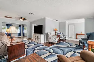1501 New Bedford Dr, Sun City Center, FL 33573 - Photo 6
