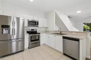 10925 Winter Crest Dr, Riverview, FL 33569 - Photo 6