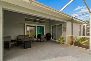 9376 French Quarters Cir, Weeki Wachee, FL 34613 - Photo 54