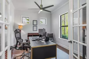 3210 W Villa Rosa St, Tampa, FL 33611 - Photo 30