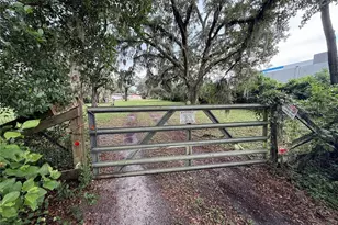 9206 Harney Baptist Church Rd, Tampa, FL 33637 - Photo 2
