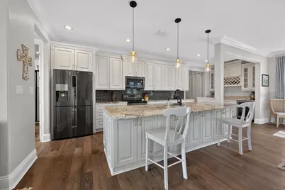 626 35th Avenue N, Saint Petersburg, FL 33704 - Photo 12