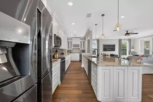 626 35th Ave N, Saint Petersburg, FL 33704 - Photo 14