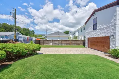 626 35th Avenue N, Saint Petersburg, FL 33704 - Photo 58