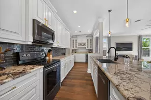 626 35th Ave N, Saint Petersburg, FL 33704 - Photo 16