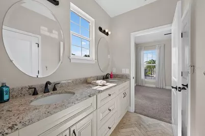 626 35th Avenue N, Saint Petersburg, FL 33704 - Photo 46