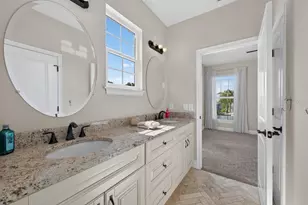 626 35th Ave N, Saint Petersburg, FL 33704 - Photo 46
