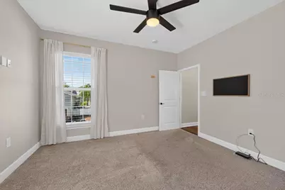 626 35th Avenue N, Saint Petersburg, FL 33704 - Photo 44