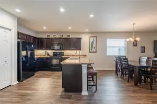 7412 Indigo Oasis Ct, Gibsonton, FL 33534 - Photo 10