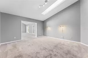 2708 W Osborne Ave, Tampa, FL 33614 - Photo 46