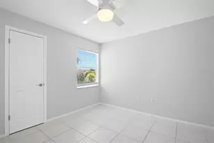 2400 Feather Sound Dr, Clearwater, FL 33762 - Photo 30