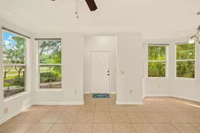 18138 Villa Creek Drive #18138, Tampa, FL 33647 - Photo 2