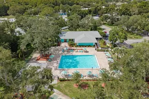 3295 Fox Chase Circle N, Palm Harbor, FL 34683 - Photo 20