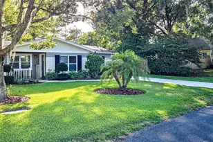 5725 14th St, Zephyrhills, FL 33542 - Photo 4