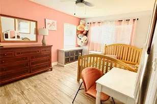 8280 32nd Ave N, Saint Petersburg, FL 33710 - Photo 32