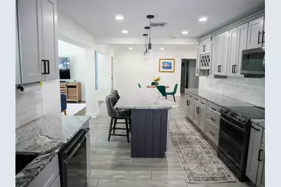 8280 32nd Avenue N, Saint Petersburg, FL 33710 - Photo 14