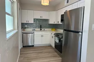3066 66th Way N, Saint Petersburg, FL 33710 - Photo 12
