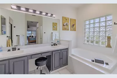 1617 Vistoso Lane, Sun City Center, FL 33573 - Photo 24