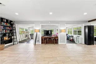 224 N McGowan Ave, Crystal River, FL 34429 - Photo 6