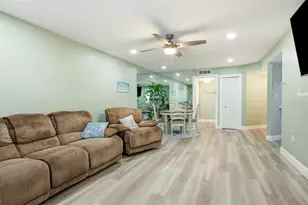 11440 Harbor Way, Largo, FL 33774 - Photo 10