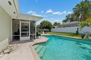 416 Maplewood Dr, Oldsmar, FL 34677 - Photo 38