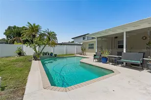 416 Maplewood Dr, Oldsmar, FL 34677 - Photo 42