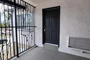 3914 W Neptune St, Tampa, FL 33629 - Photo 1